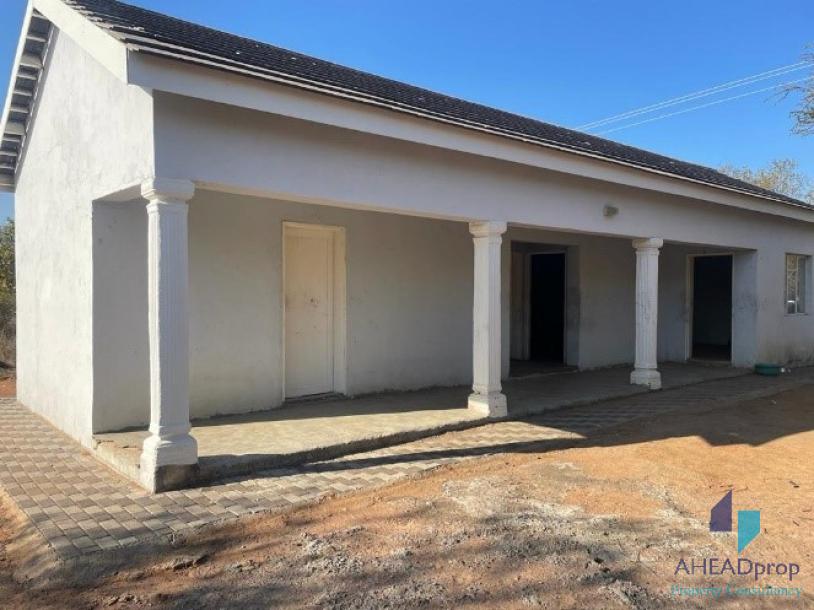 5 Bedroom house for sale- Ruretse-14